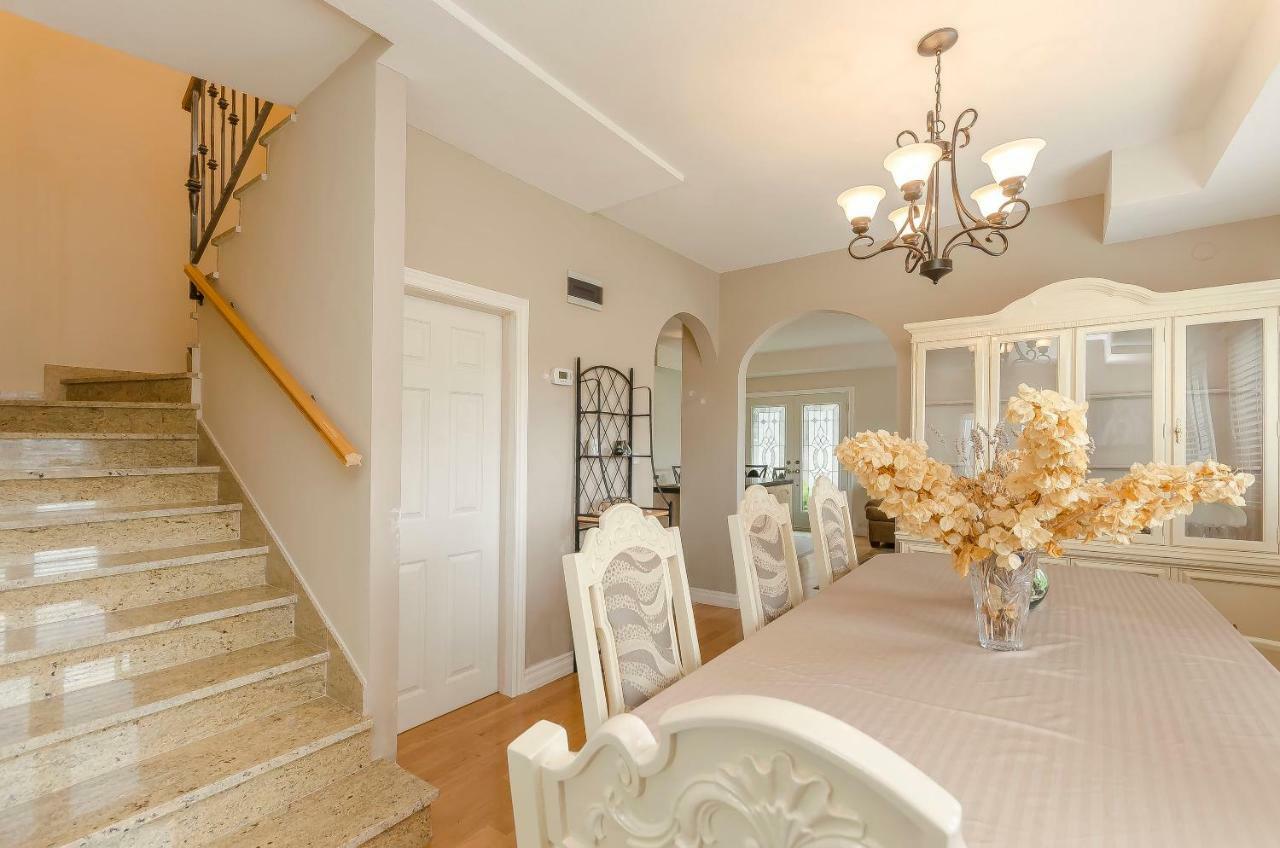 Apartment Canada Dream Vacation Срима Екстериор снимка